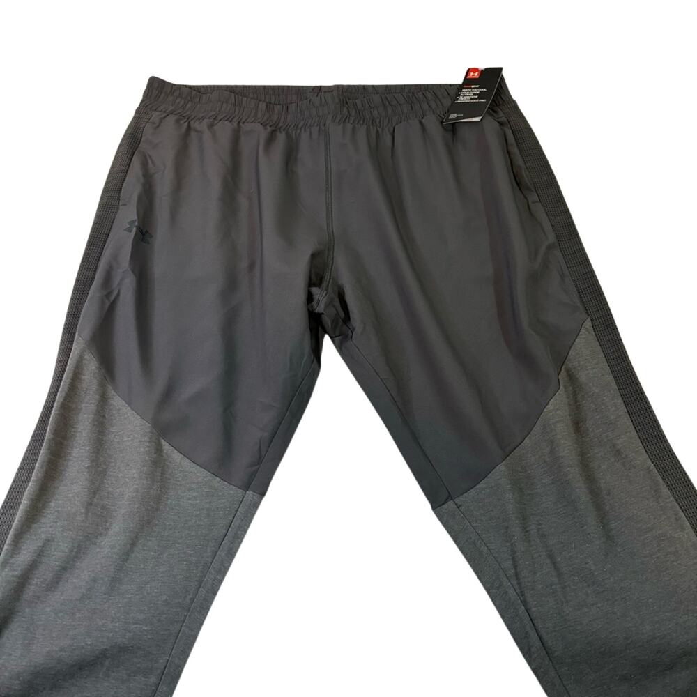 NWT Under Armour Loose Fitting HeatGear Grey Pants Size 2X 0347
